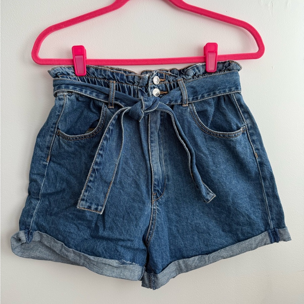 🌟STRADIVARIUS🌟 From ASOS High Rise Paperbag Waist Denim Shorts Size Medium